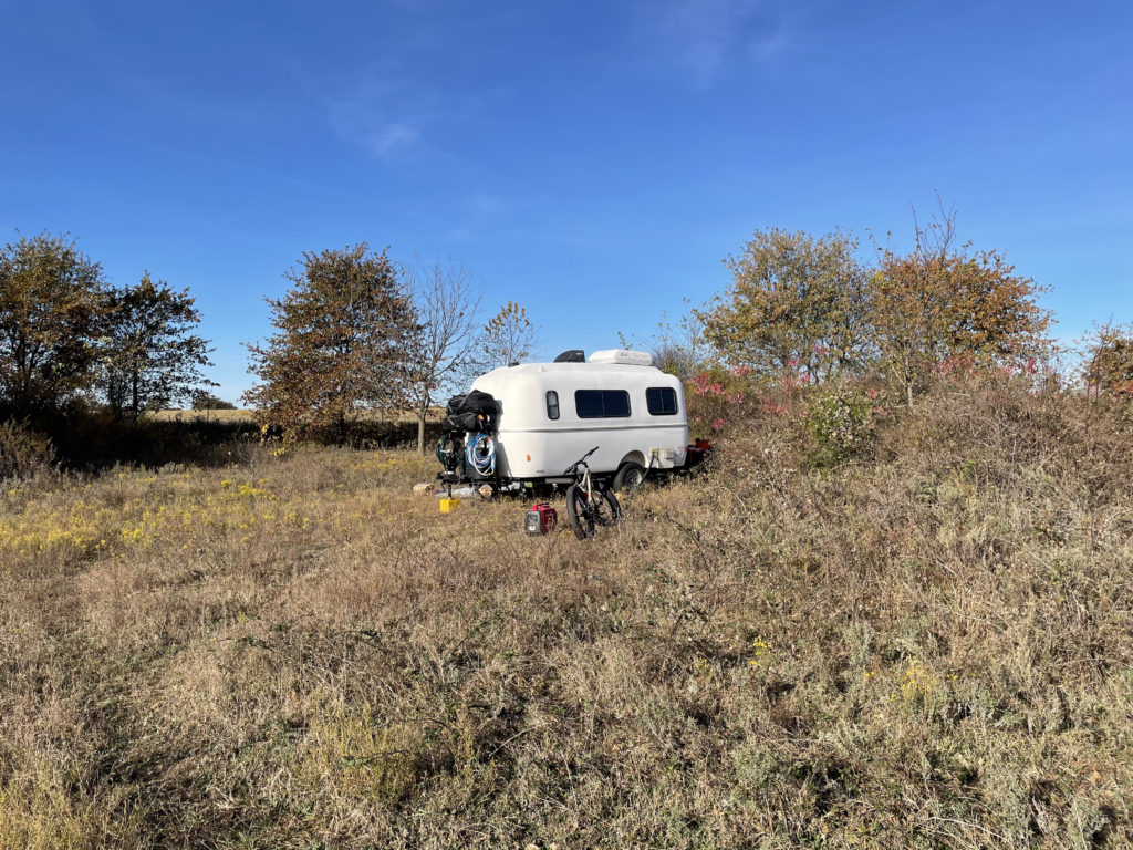 First boon docking spot in Elmore, OK - was a little scary.